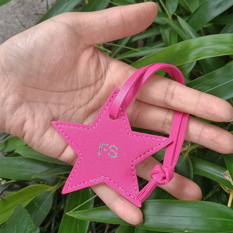 1 buah liontin bagasi kulit bi - Monogram Keychain Leather ulasan dan harga