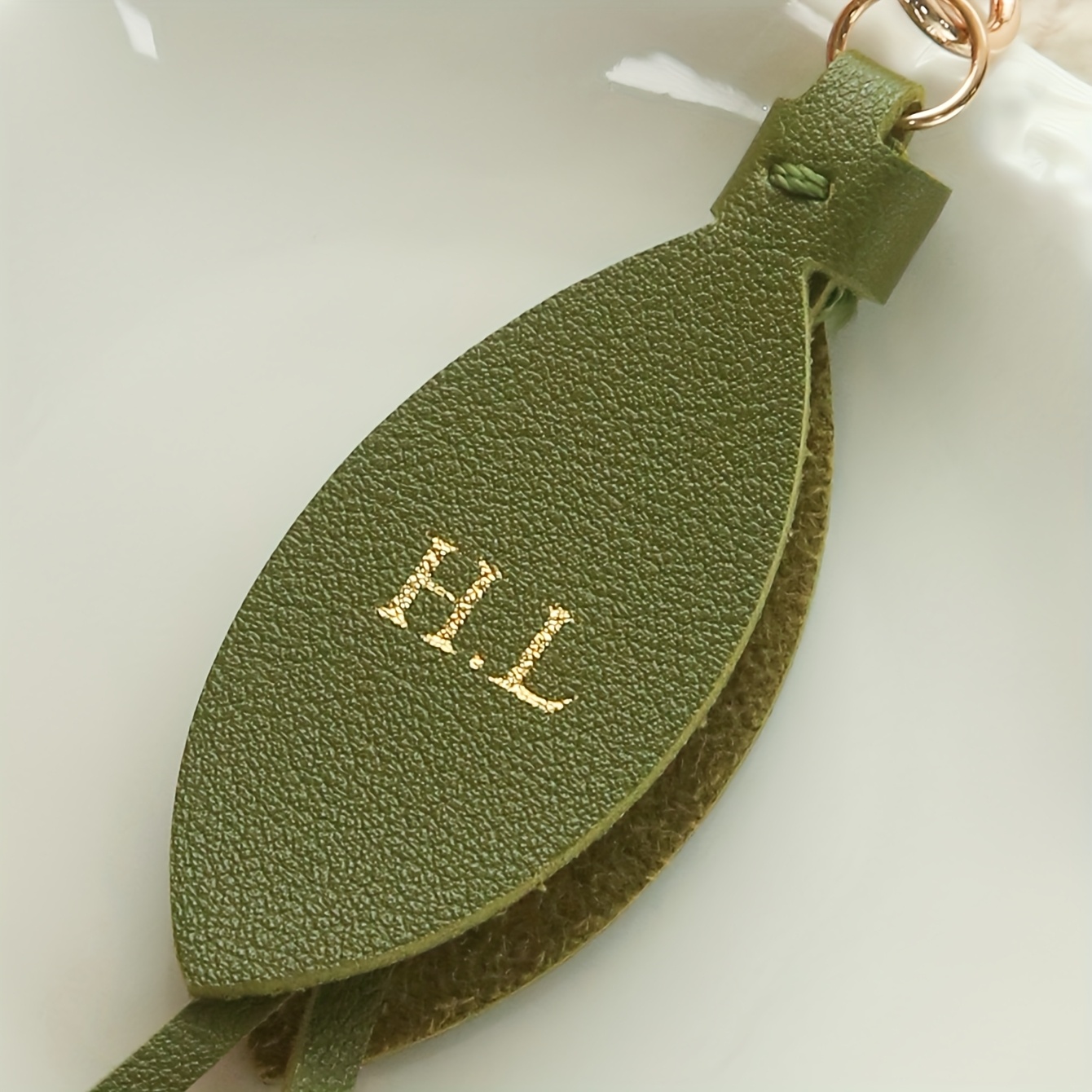 Gantungan Kunci Kulit Tulip de - Monogram Keychain Leather ulasan dan harga